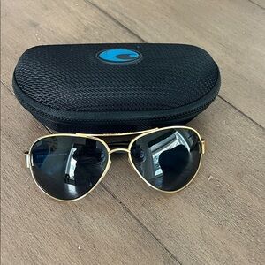 Costa Del Mar Gold Frame Aviator Sunglasses with Black Case